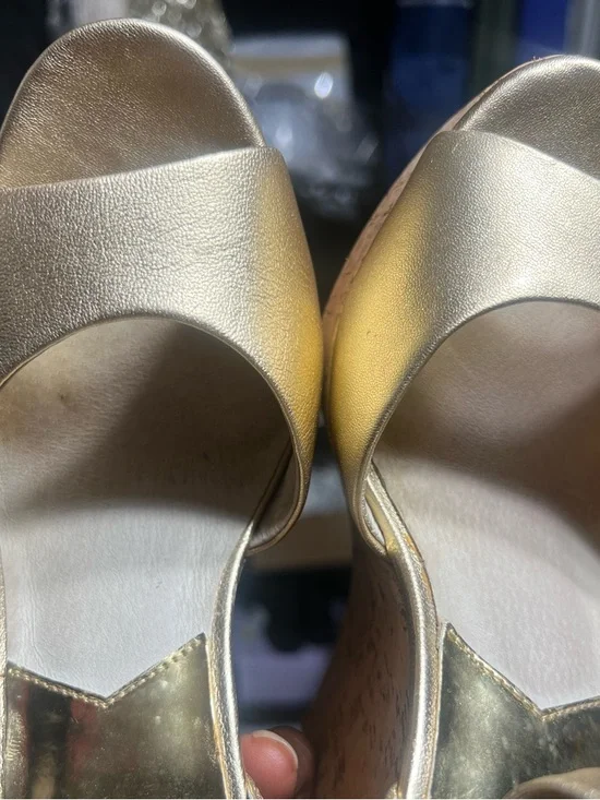 WOMEN MK Michael Kors Arianna Metallic Gold Cork Wedge with Ankle Strap,Size 7.5 - Picture 7 of 12